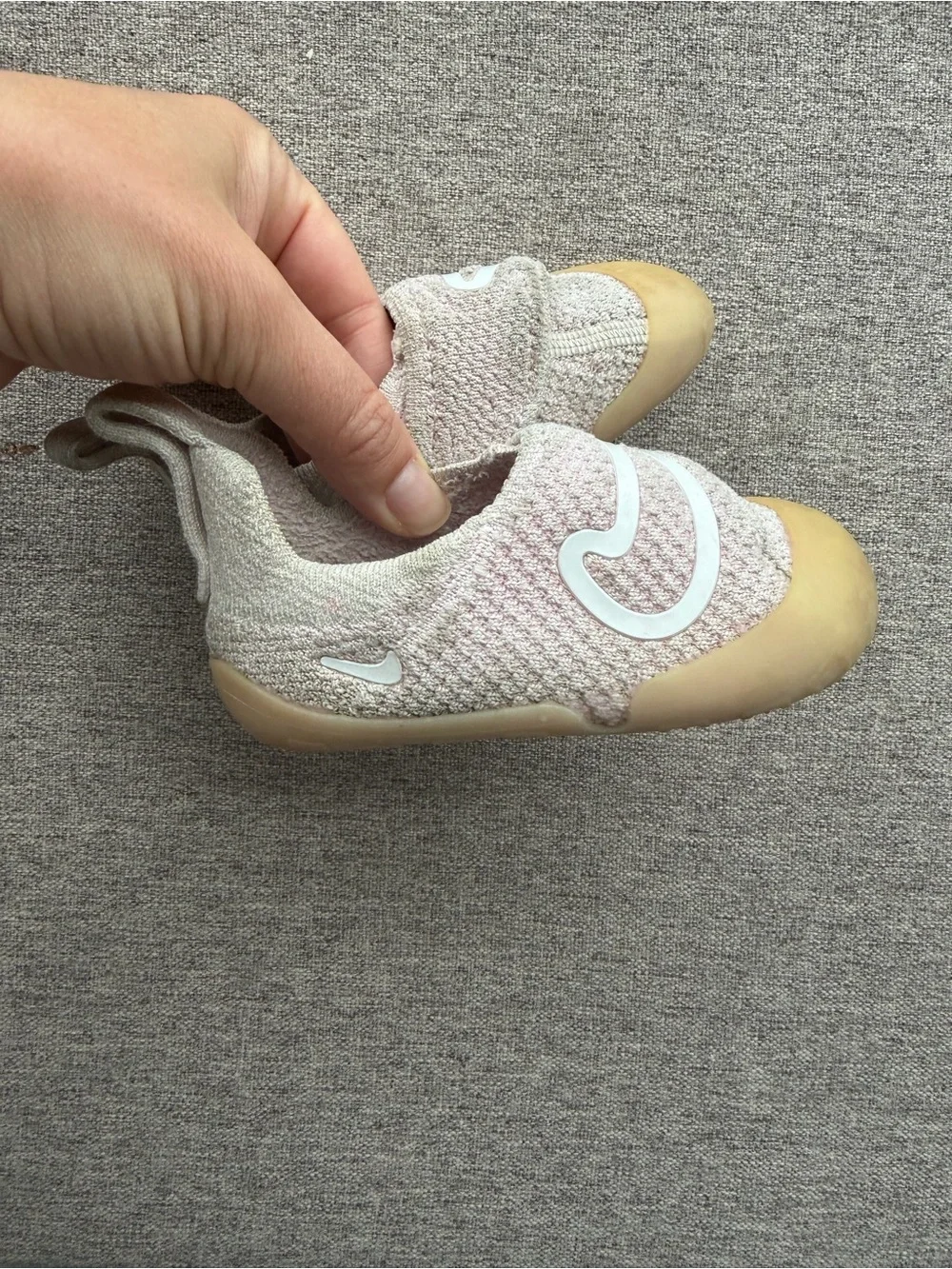 Nike Kids Slip-On Sneakers in Light Pink and Tan - Picture 3 of 6